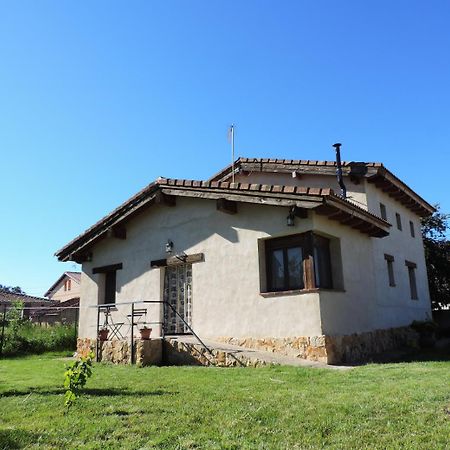 La Casa del Cartero Pablo Hostal Saldana de Ayllon Exterior foto